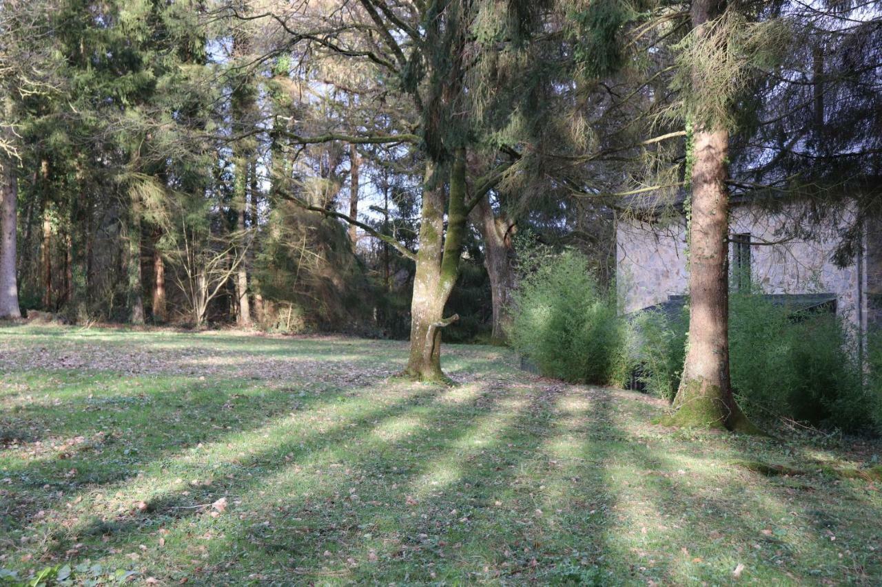 Le Portail Des Ardennes Villa Nassogne Bagian luar foto
