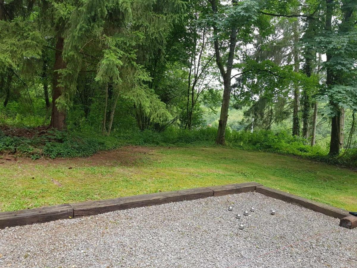Le Portail Des Ardennes Villa Nassogne Bagian luar foto